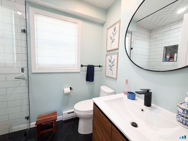 9 Hanover Street, Milford, CT 06460