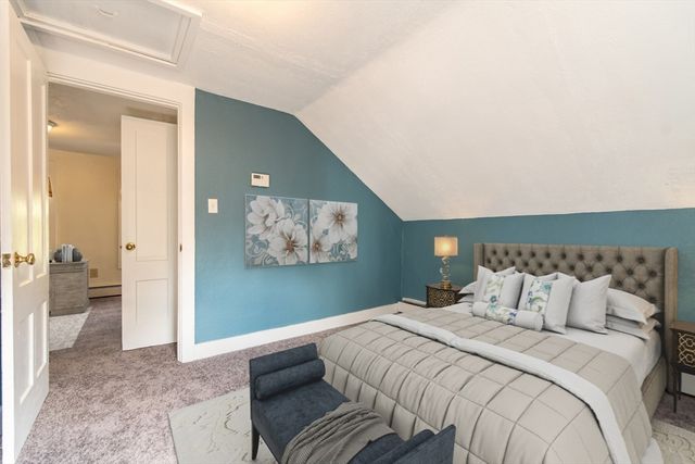 68 Northeast St, Woonsocket, RI 02895