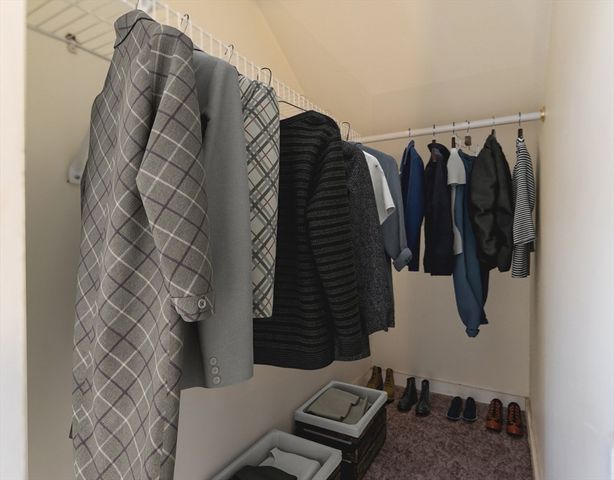 68 Northeast St, Woonsocket, RI 02895