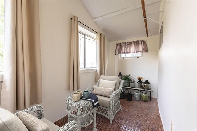 68 Northeast St, Woonsocket, RI 02895