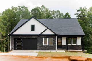 532 S Fredrick Way, Boiling Springs, SC 29316