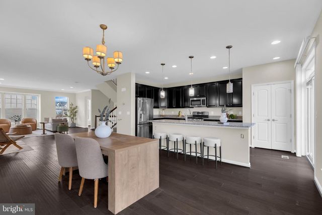 25284 ARROWROOT TER, Chantilly, VA 20152