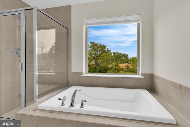 25284 ARROWROOT TER, Chantilly, VA 20152