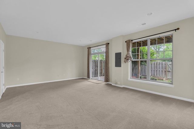 25284 ARROWROOT TER, Chantilly, VA 20152