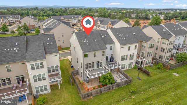 25284 ARROWROOT TER, Chantilly, VA 20152