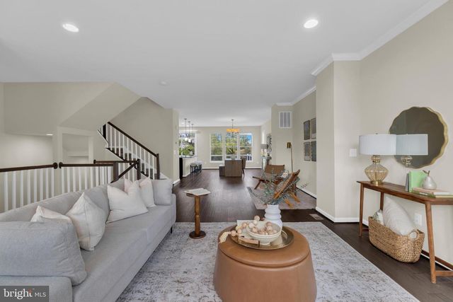 25284 ARROWROOT TER, Chantilly, VA 20152