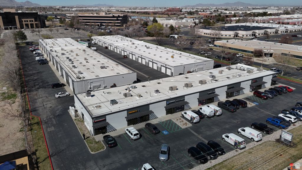 2850 S REDWOOD RD #B1, Salt Lake City, UT 84119 — exterior