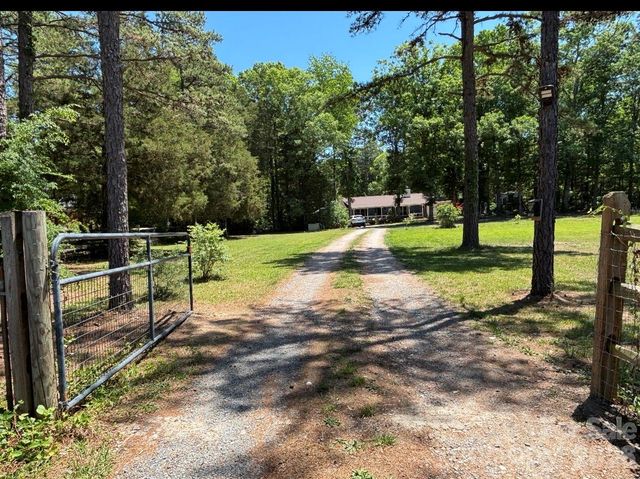 14851 Bethel Avenue Extension, Midland, NC 28107