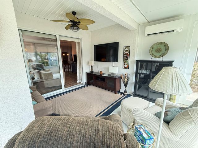 2052 INVERNESS GREENS DRIVE, Sun City Center, FL 33573