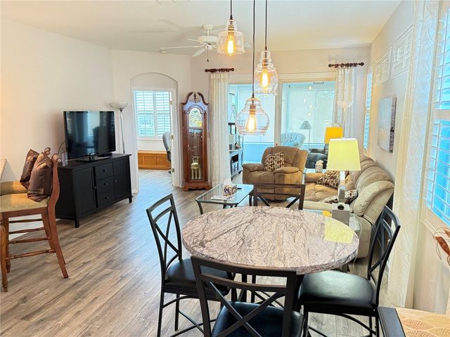 2052 INVERNESS GREENS DRIVE, Sun City Center, FL 33573