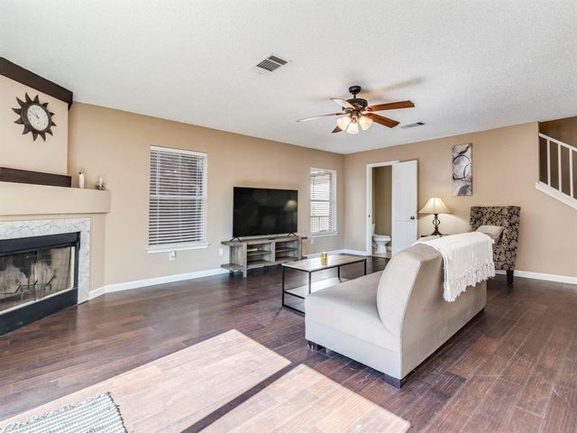 2100 Pena Blanca DR, Cedar Park, TX 78613