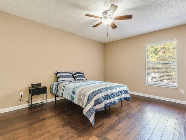 2100 Pena Blanca DR, Cedar Park, TX 78613