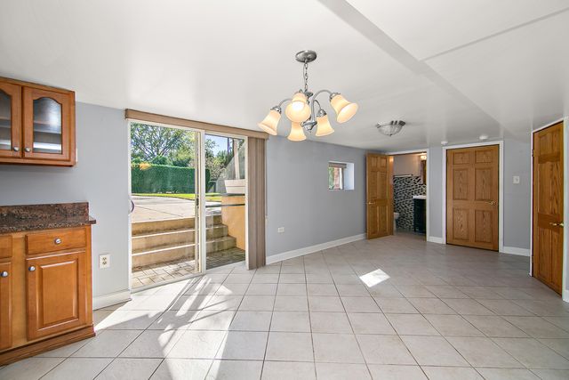 10510 W Fullerton Avenue, Melrose Park, IL 60164