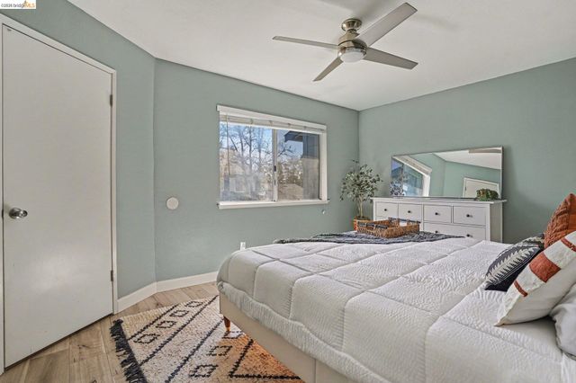 1913 Monterey Dr, Livermore, CA 94551