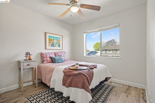 1913 Monterey Dr, Livermore, CA 94551