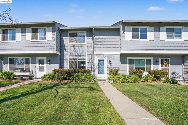 1913 Monterey Dr, Livermore, CA 94551