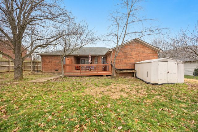 1067 Ashley Way, Lawrenceburg, KY 40342