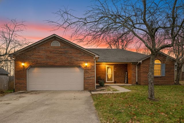 1067 Ashley Way, Lawrenceburg, KY 40342