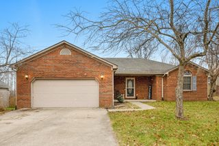 1067 Ashley Way, Lawrenceburg, KY 40342