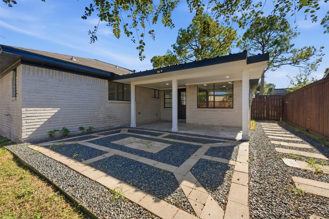 9622 Clanton Street, Houston, TX 77080