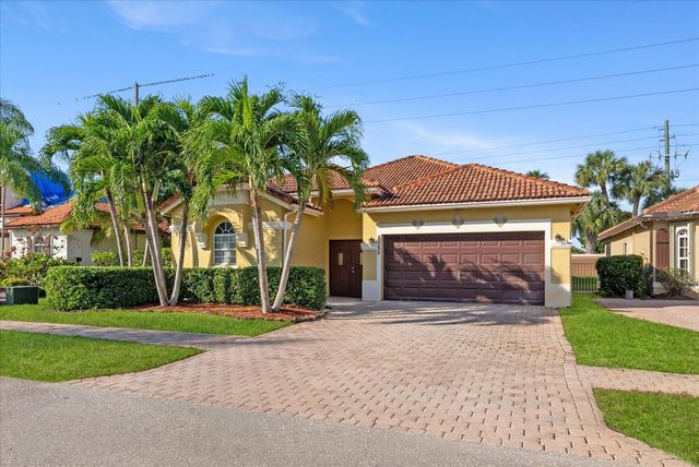 8085 Saw Palmetto Lane, Boynton Beach, FL 33436