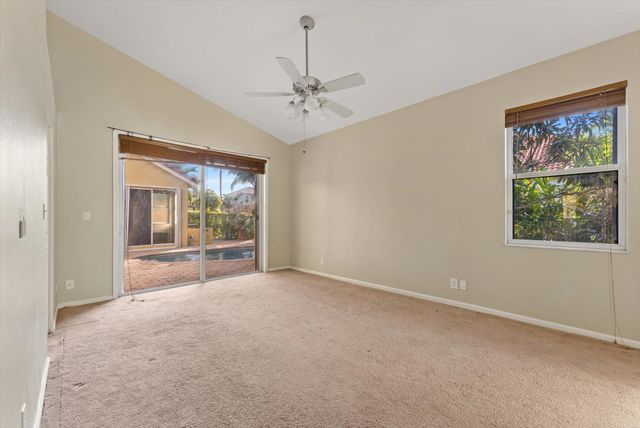 8085 Saw Palmetto Lane, Boynton Beach, FL 33436