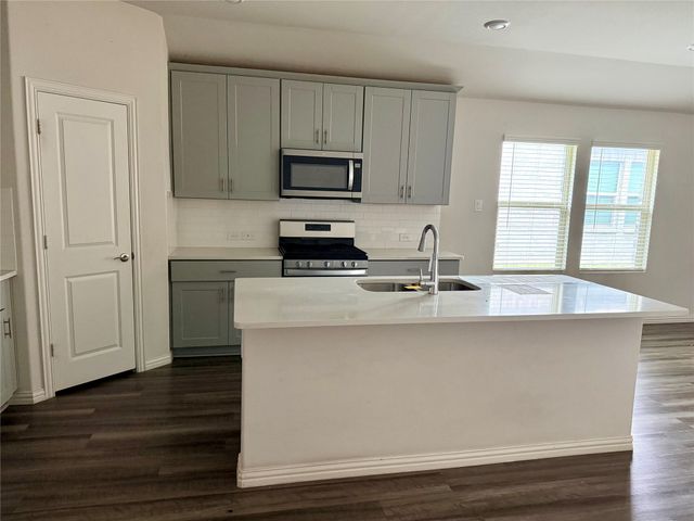 1124 Blue Ridge Place, Royse City, TX 75189