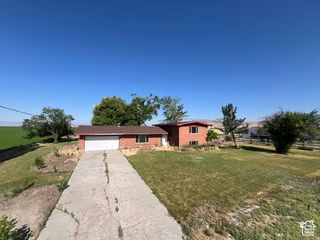 2955 N 7600 W, Corinne, UT 84307