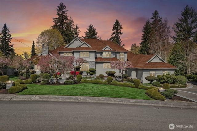 406 Windsor Dr SE, Sammamish, WA 98074
