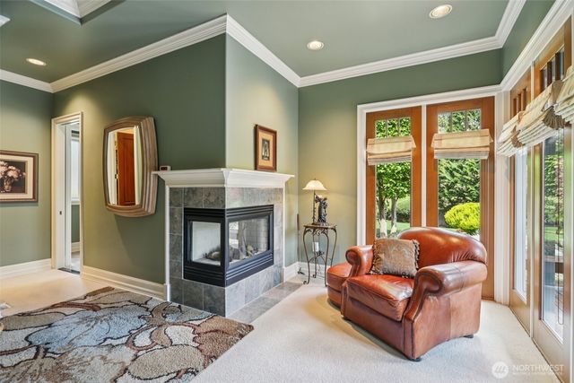 406 Windsor Dr SE, Sammamish, WA 98074