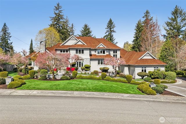 406 Windsor Dr SE, Sammamish, WA 98074