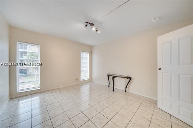 4848 NW 24th Court 230, Lauderdale Lakes, FL 33313