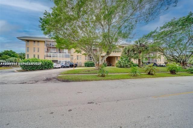 4848 NW 24th Court 230, Lauderdale Lakes, FL 33313