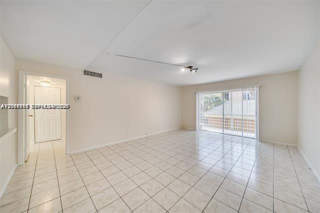 4848 NW 24th Court 230, Lauderdale Lakes, FL 33313