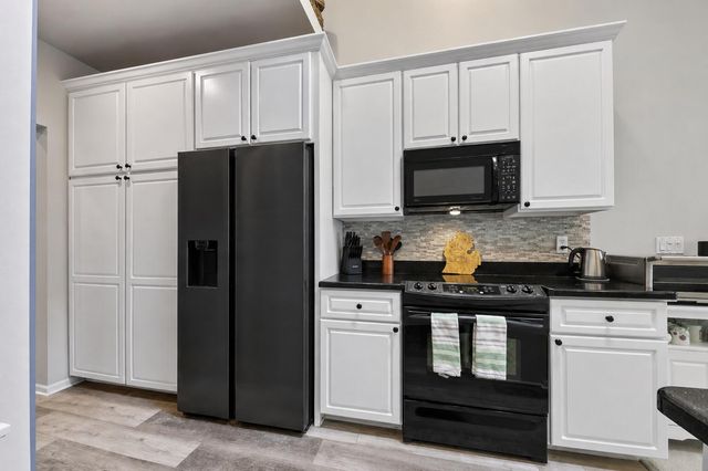1684 Cassady Place, Plymouth, MI 48170