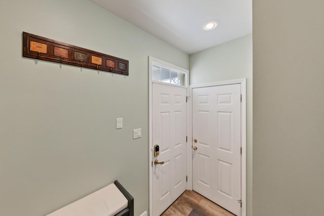 1684 Cassady Place, Plymouth, MI 48170