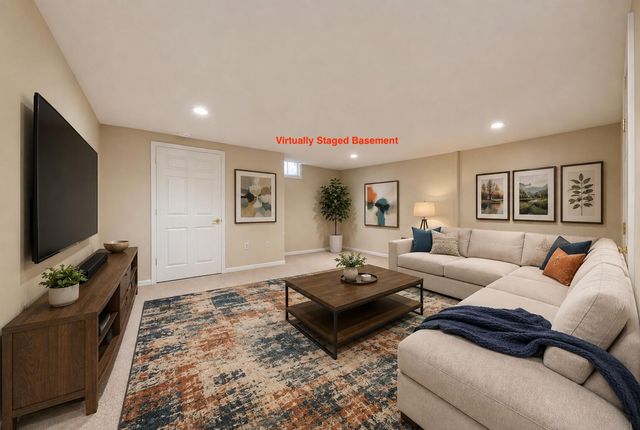 1684 Cassady Place, Plymouth, MI 48170