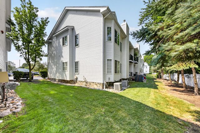 1684 Cassady Place, Plymouth, MI 48170