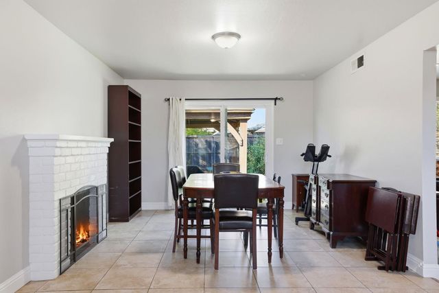 8859 Mohawk Way, Fair Oaks, CA 95628