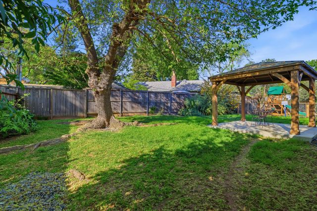 8859 Mohawk Way, Fair Oaks, CA 95628