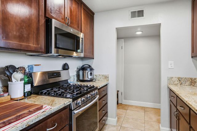 8859 Mohawk Way, Fair Oaks, CA 95628