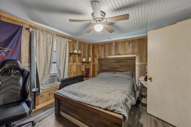 9490 County Road 443, Princeton, TX 75407