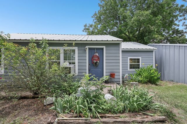 9490 County Road 443, Princeton, TX 75407