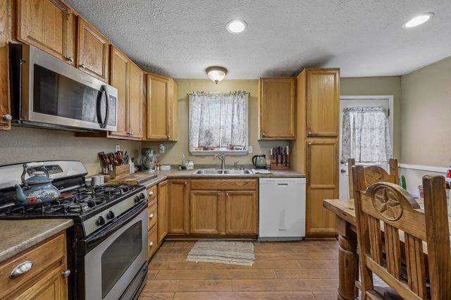 9490 County Road 443, Princeton, TX 75407