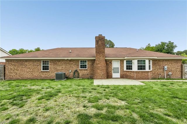 1416 Cole DR, Chesapeake, VA 23320