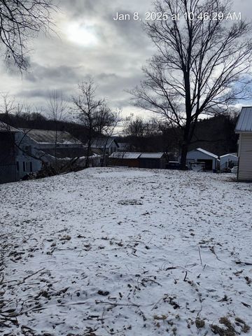 2984 VT Route 153, Pawlet, VT 05761