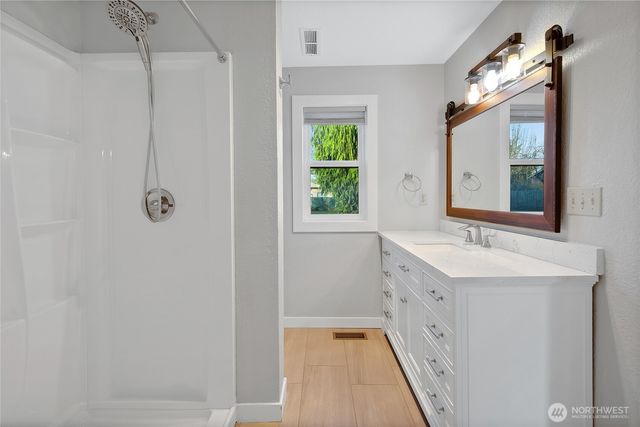 2881 Initial Avenue, Enumclaw, WA 98022