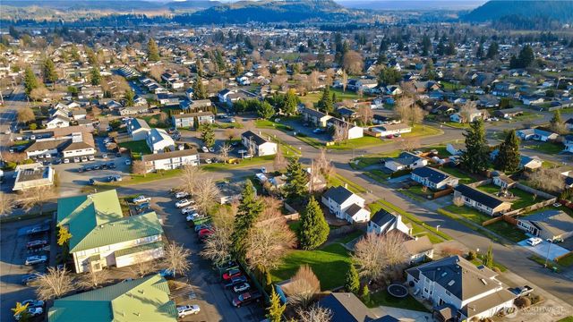 2881 Initial Avenue, Enumclaw, WA 98022