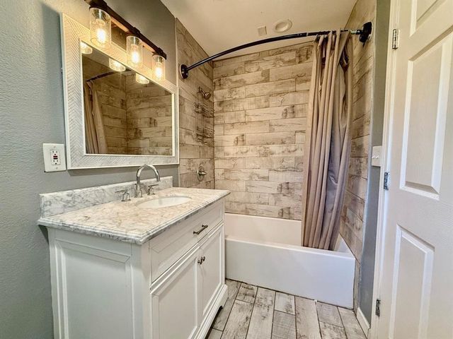 3030 Friar Point Road, Houston, TX 77051