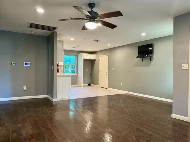 3030 Friar Point Road, Houston, TX 77051